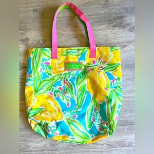 Tropical lily Pulitzer tote